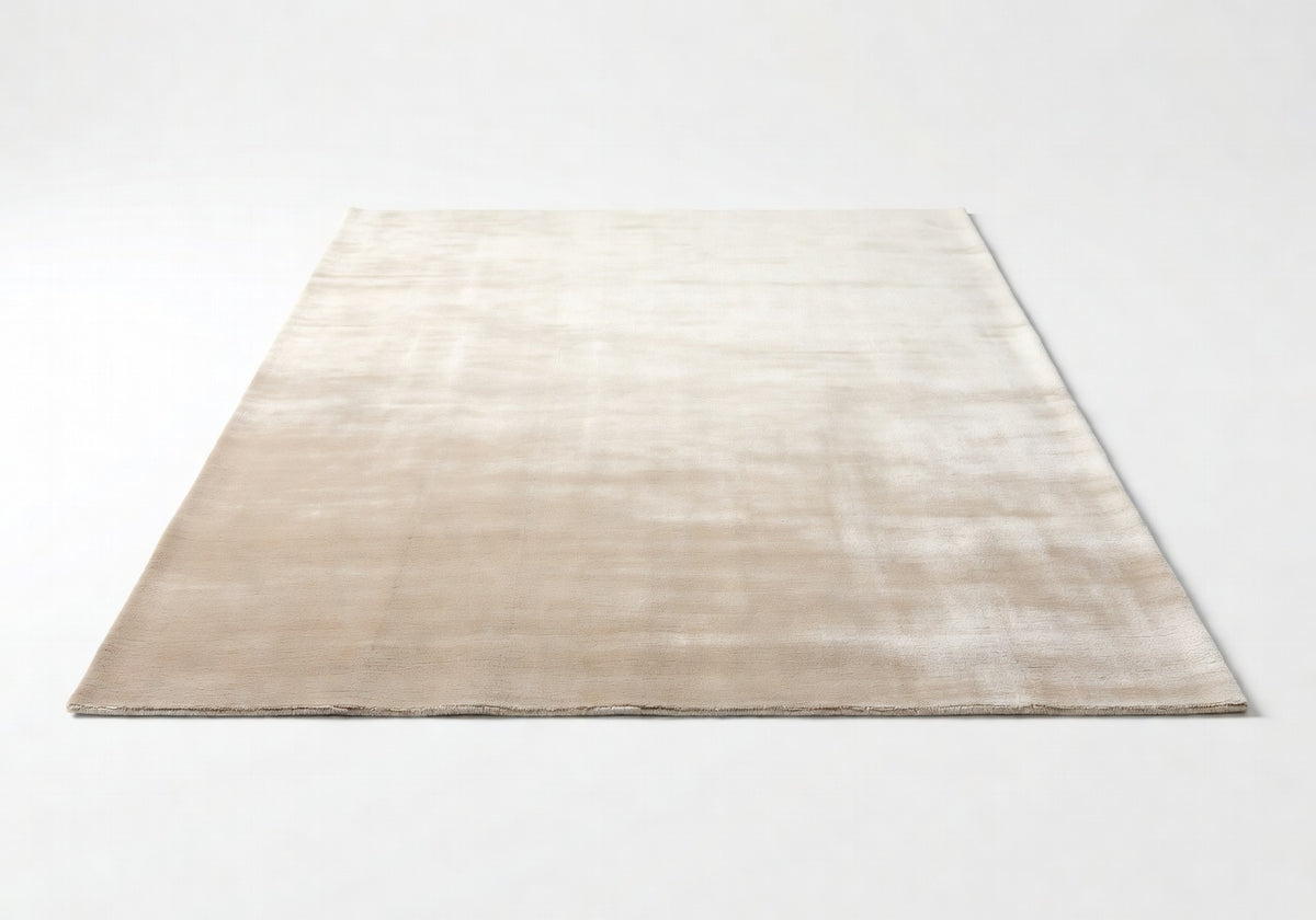 Aurelia Soft Field Rug