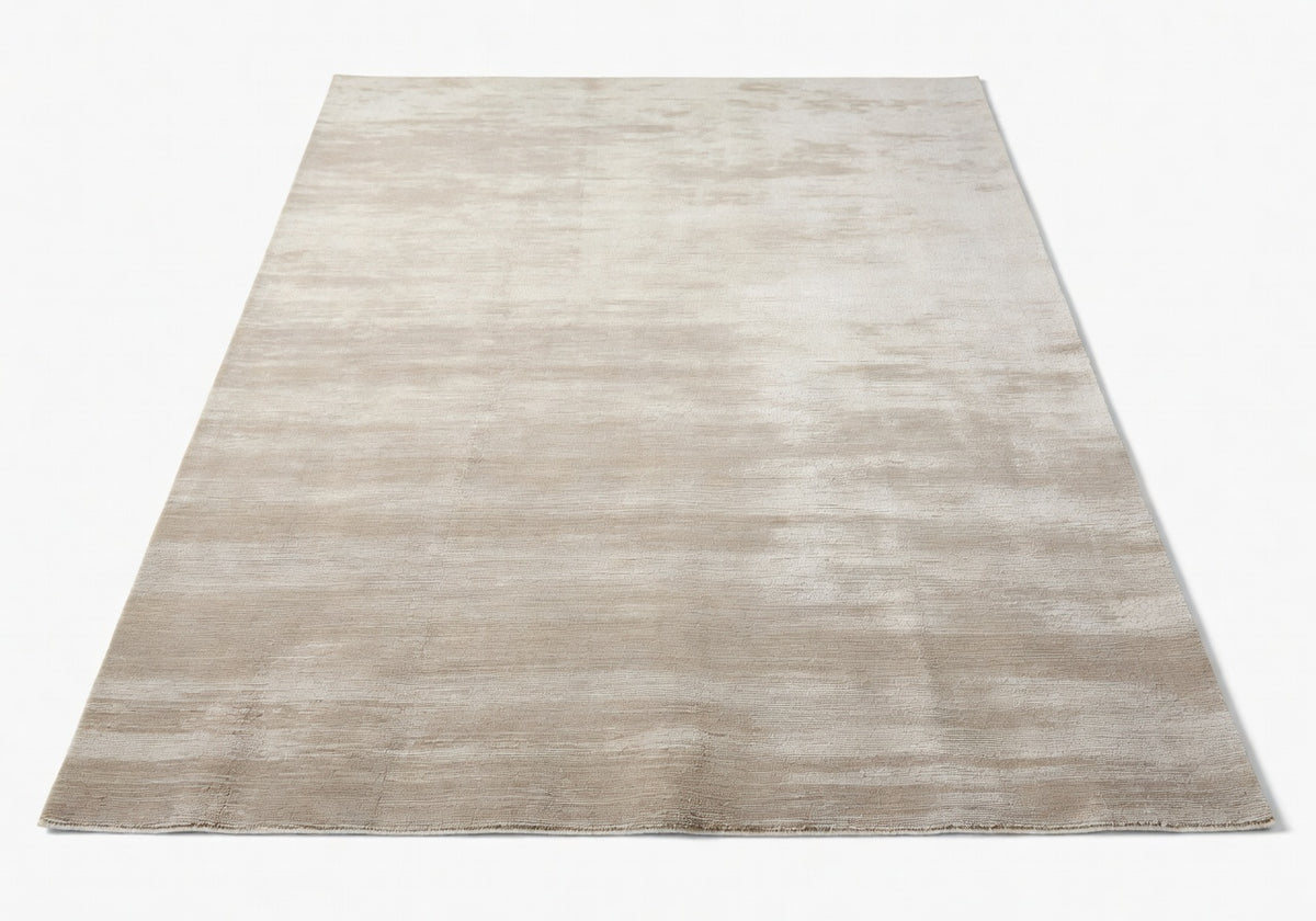 Avelin 6' x 9 Core Rug