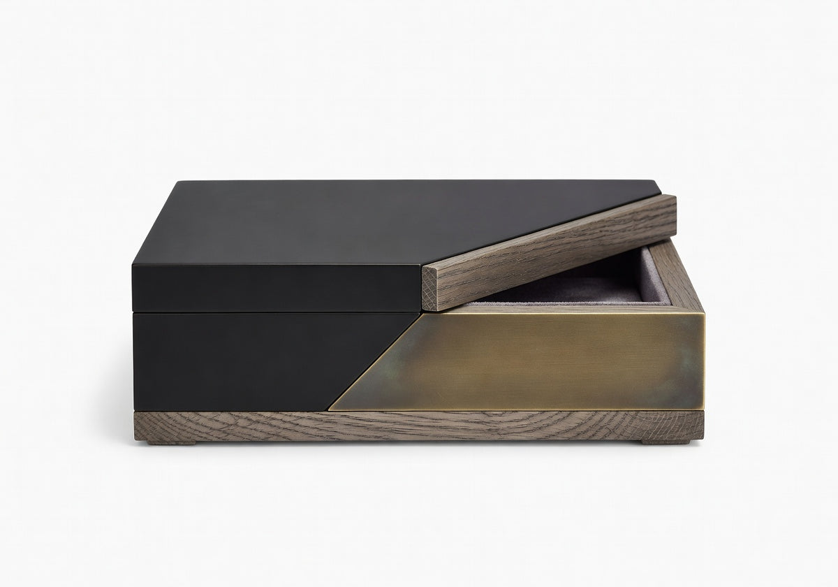 Calder Veil Box