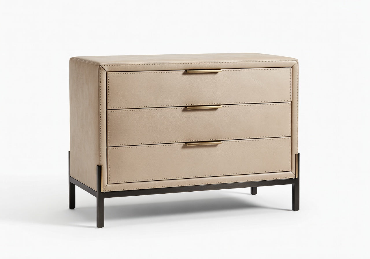 Caldris Accent Chest
