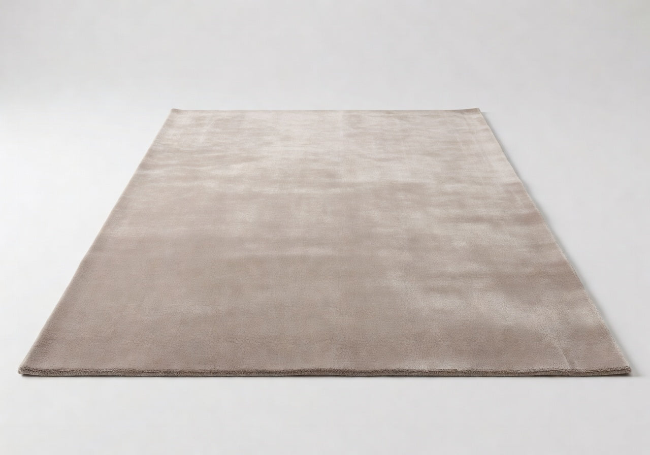 Cavelle Sheen Rug