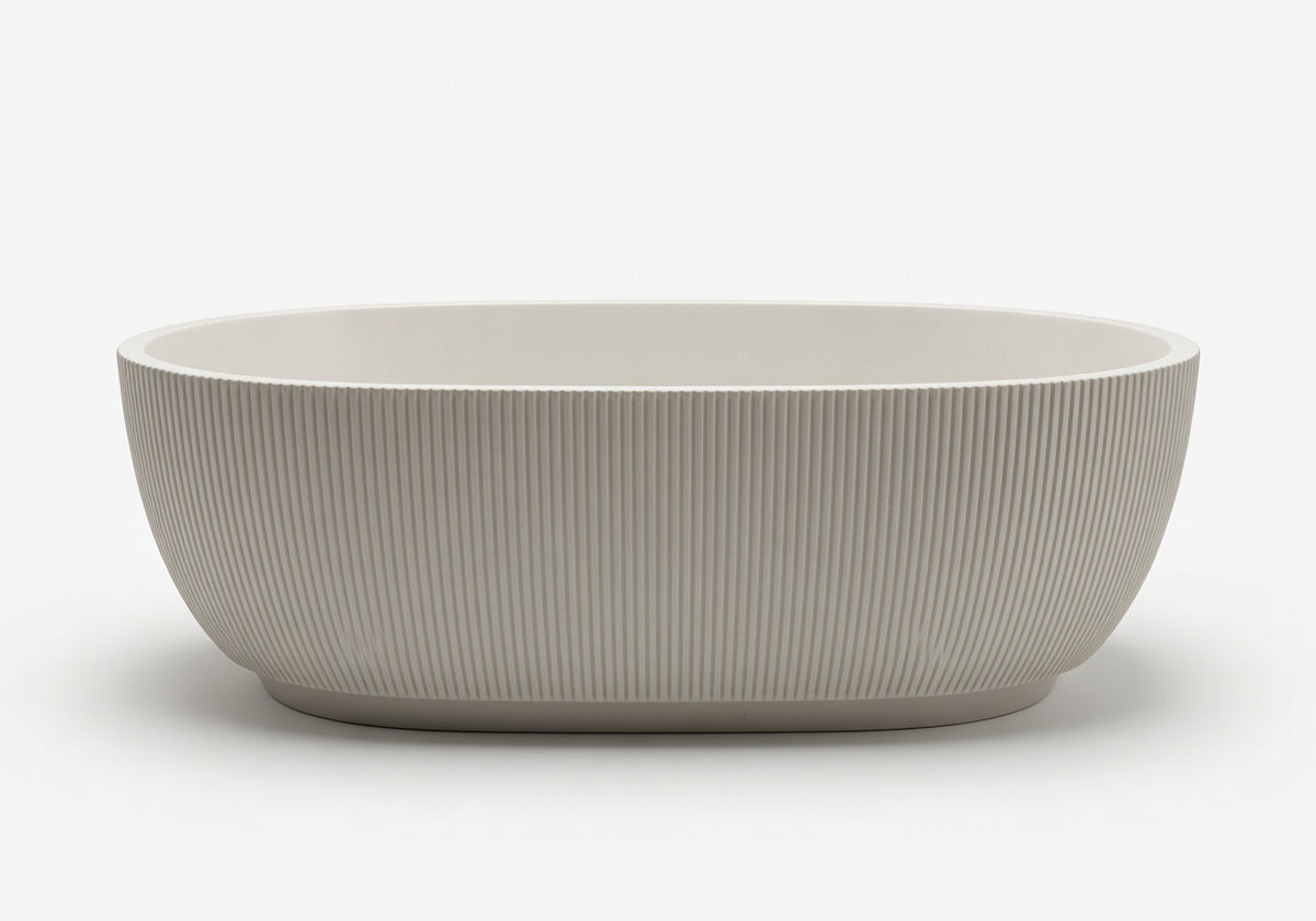 Elaris Freestanding Ribbed Tub