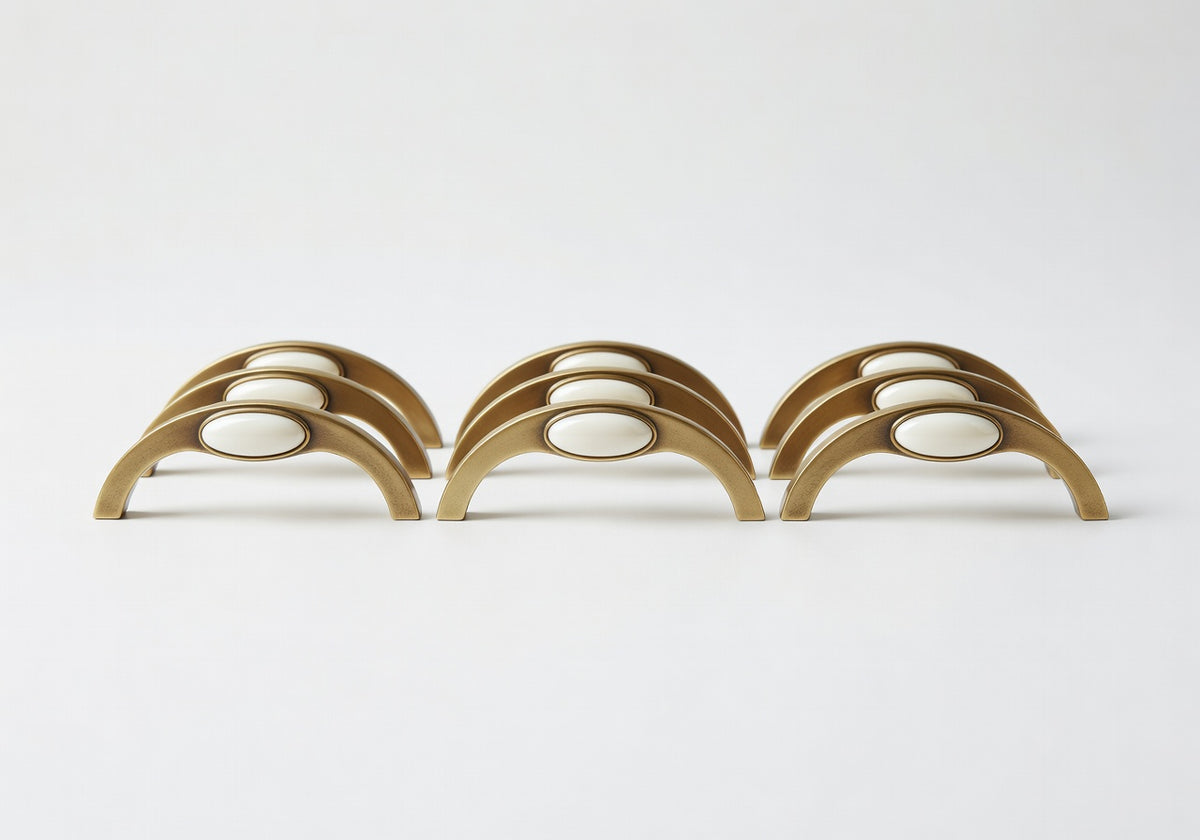Elowen Arc Cabinet and Drawer Pull