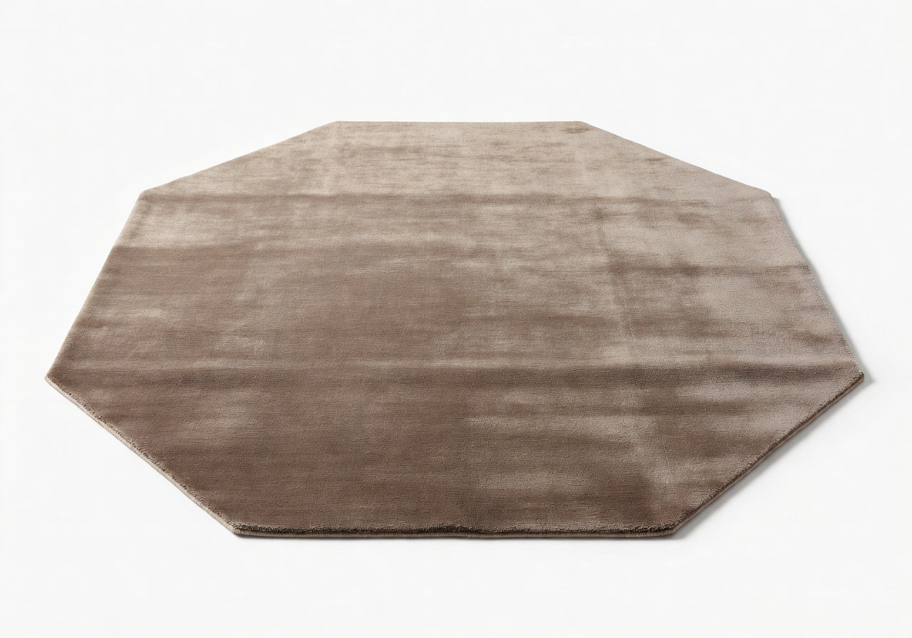 Lioren Octa Field Rug