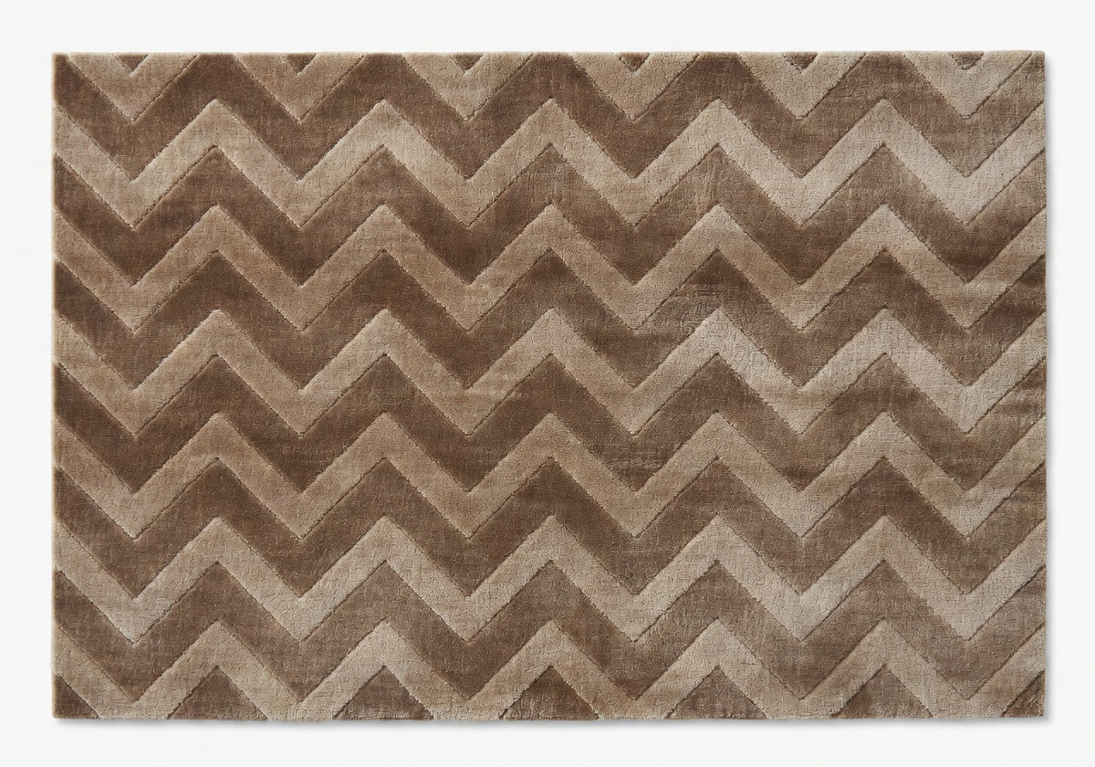 Lioren Plateau Chevron Rug