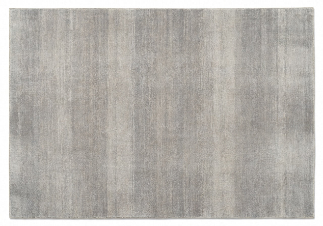 Brivelle 7' x 10 Grand Rug