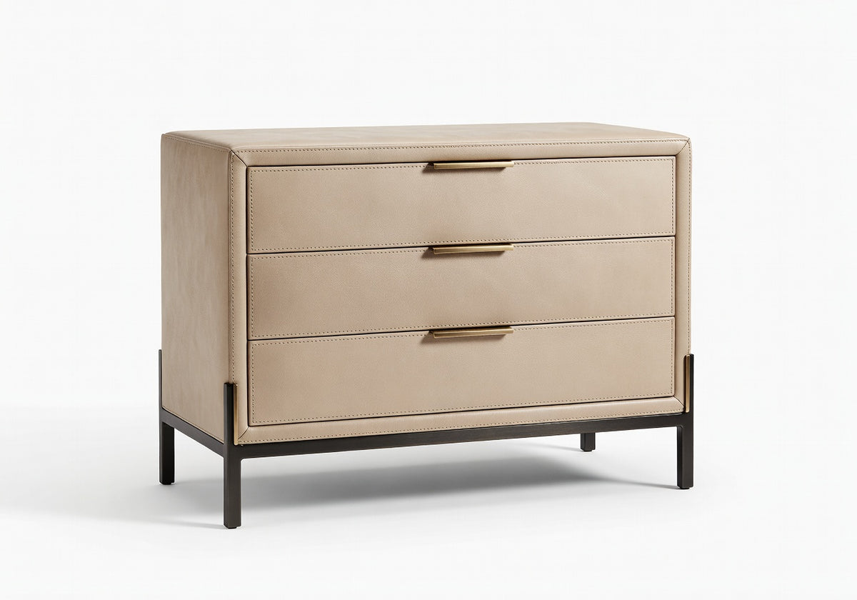 Caldris Accent Chest