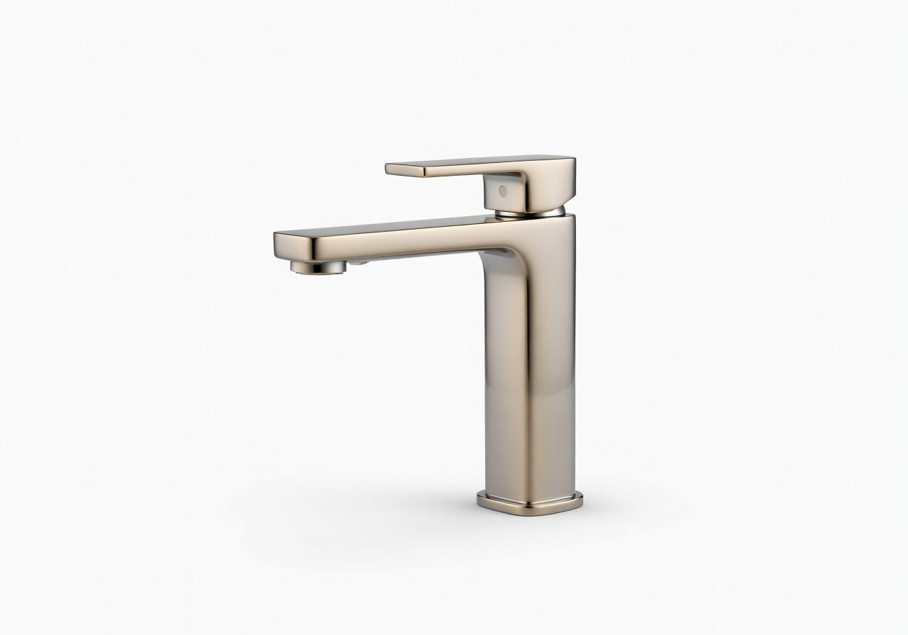 Caldris Linear Faucet