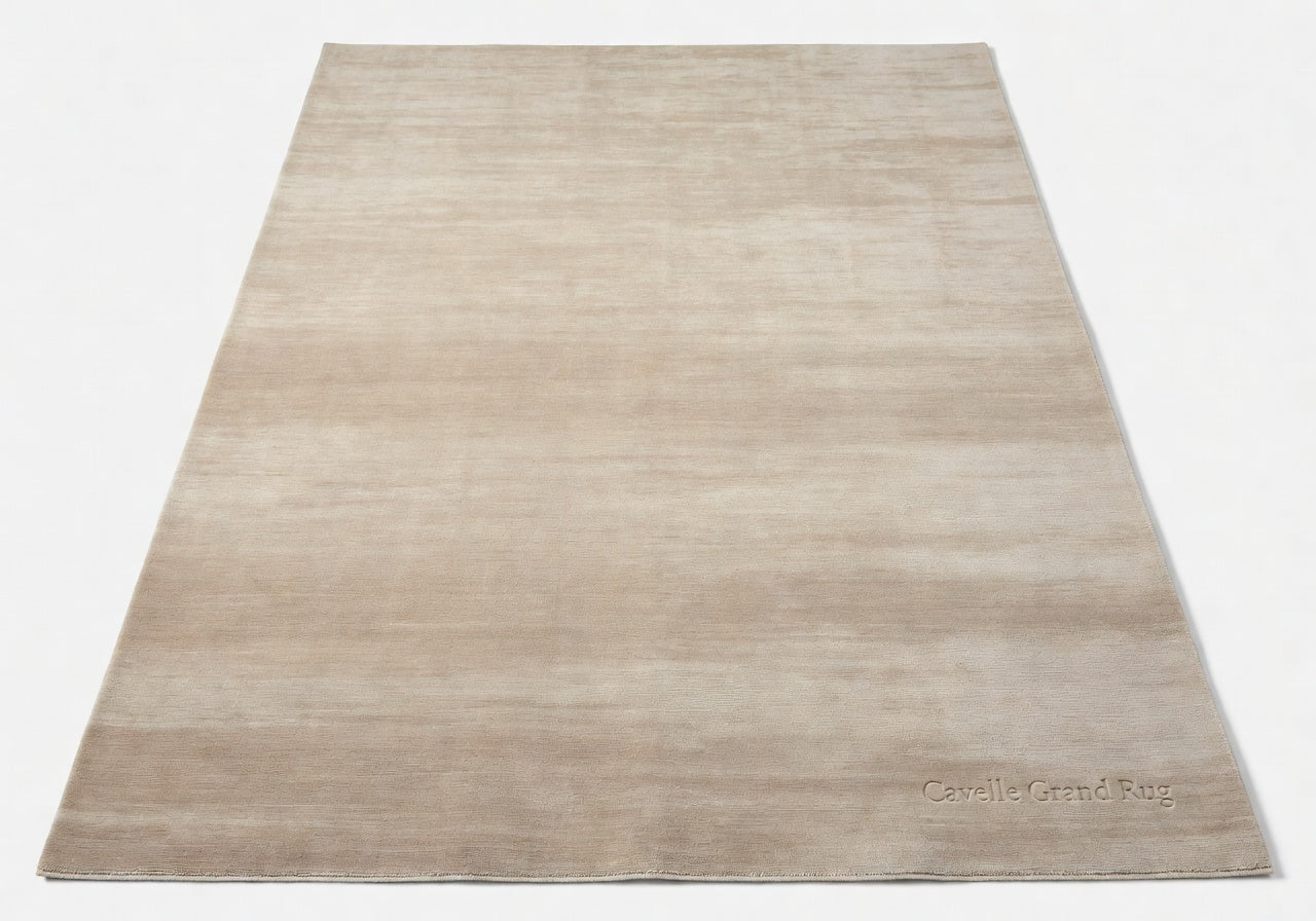 Cavelle 7' x 10 Grand Rug