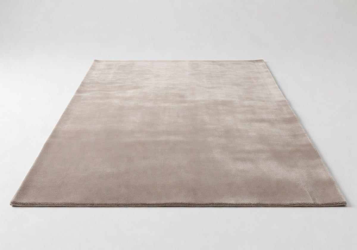 Cavelle Sheen Rug