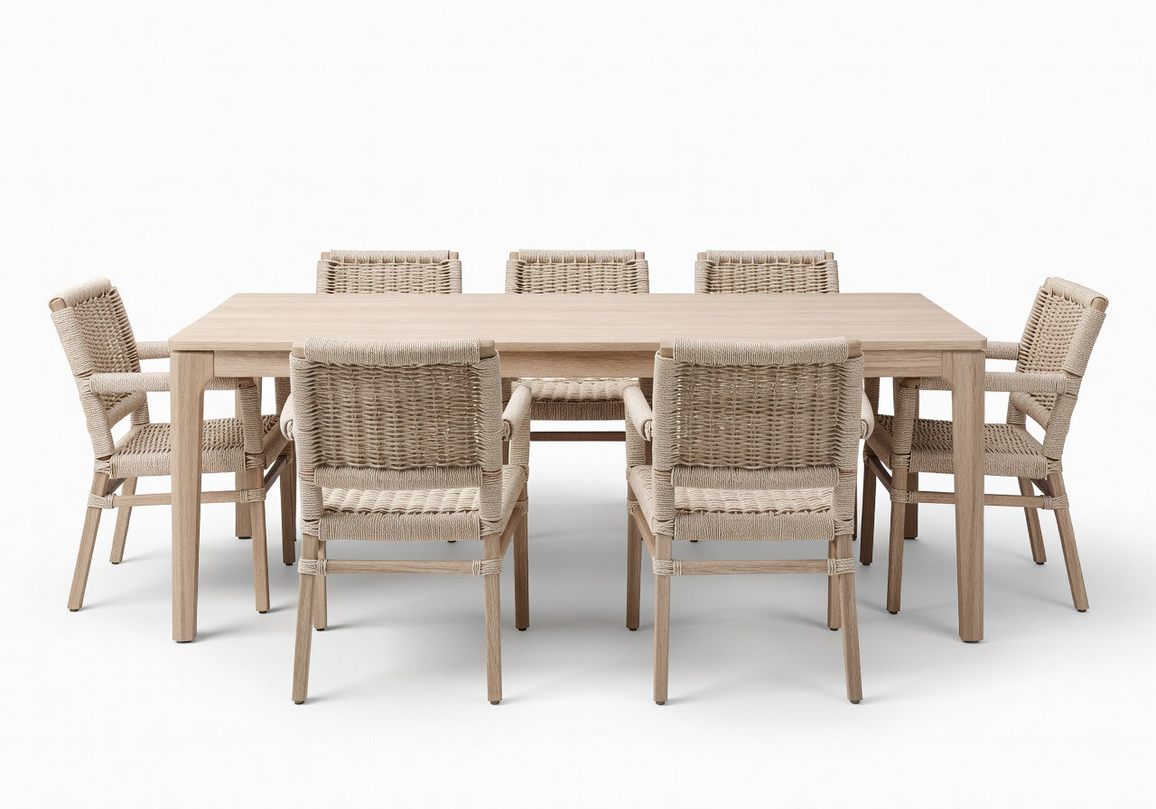 Evaris Outdoor Set