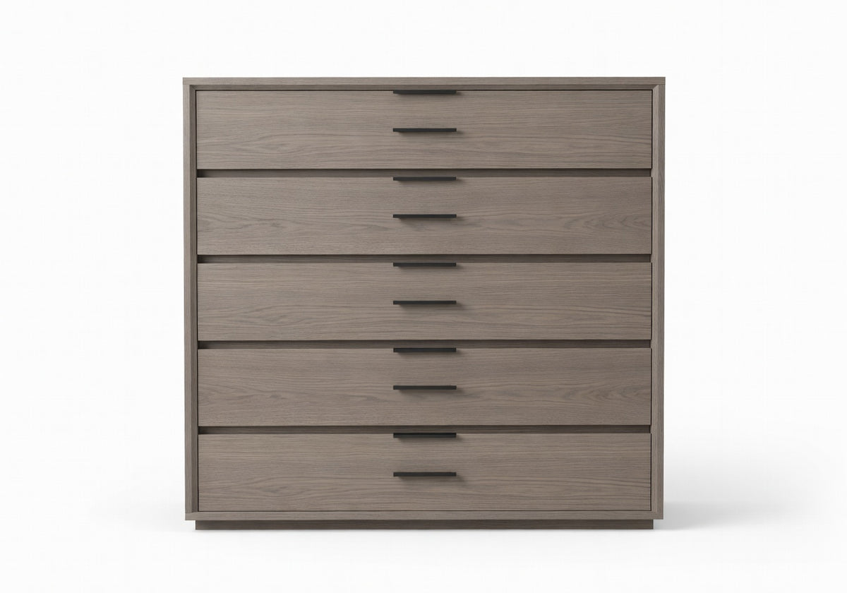 Norvale Precision Chest