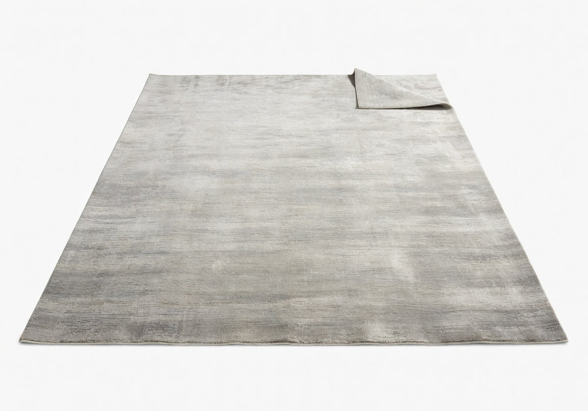 Sorin Classic Field Rug