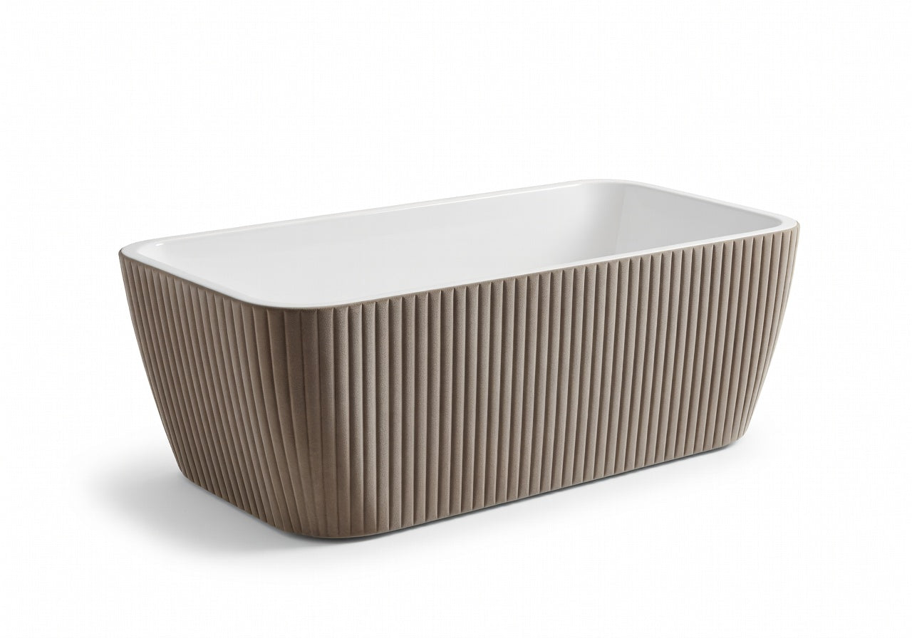 Virel Linear Tub and Whirlpool