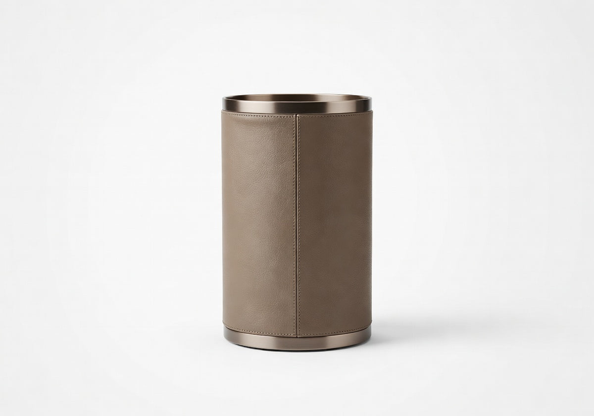 Virelle Leather Wrap Stand